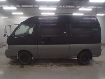 Nissan Caravan
