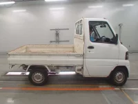 Nissan CLIPPER TRUCK лот № 240 оценка 3.5  с аукциона в Японии 2
