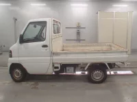 Nissan CLIPPER TRUCK лот № 240 оценка 3.5  с аукциона в Японии 3