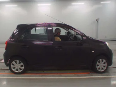 Nissan March