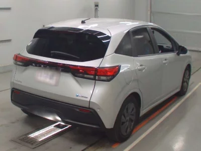 Nissan NOTE  с аукциона в Японии