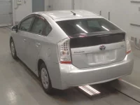 Toyota Prius лот № 30842 оценка 3  с аукциона в Японии 5