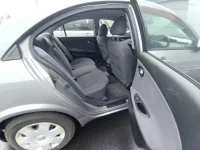 Nissan PRIMERA лот № 10185 оценка 3  с аукциона в Японии 9