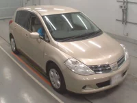 Nissan TIIDA лот № 30440 оценка R  с аукциона в Японии 4