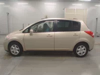 Nissan TIIDA лот № 30440 оценка R  с аукциона в Японии 3