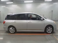 Nissan WINGROAD лот № 10001 оценка 4  с аукциона в Японии 2