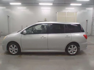 Nissan WINGROAD  с аукциона в Японии