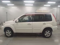 Nissan X-TRAIL лот № 10056 оценка 3.5  с аукциона в Японии 3