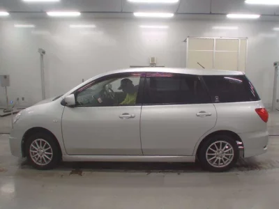 Nissan WINGROAD  с аукциона в Японии