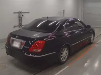 Toyota CROWN лот № 30878 оценка 3.5  с аукциона в Японии 1