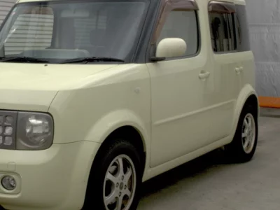 Nissan CUBE  с аукциона в Японии