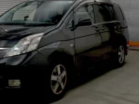 Toyota ISIS лот № 17094 оценка R  с аукциона в Японии 2