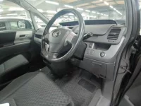 Toyota NOAH лот № 30546 оценка R  с аукциона в Японии 6