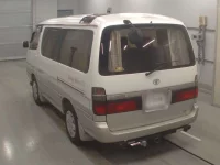 Toyota HIACE лот № 30536 оценка 3.5  с аукциона в Японии 5