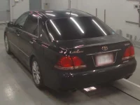 Toyota CROWN лот № 30528 оценка 3.5  с аукциона в Японии 5
