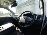 Toyota HIACE VAN лот № 30503 оценка 4  с аукциона в Японии 6