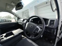 Toyota HIACE VAN лот № 30498 оценка 3.5  с аукциона в Японии 6