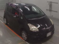 Toyota RACTIS лот № 50123 оценка 3.5  с аукциона в Японии 4