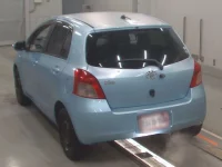 Toyota VITZ лот № 10365 оценка 3  с аукциона в Японии 5
