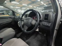 Toyota WISH лот № 10340 оценка R  с аукциона в Японии 6