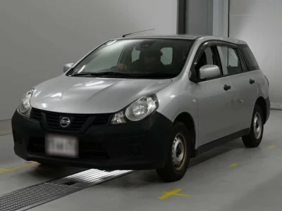 Nissan AD