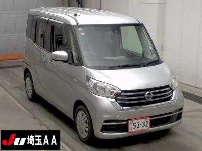 Nissan DAYZ ROOX  с аукциона в Японии
