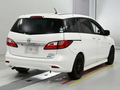 Nissan Lafesta
