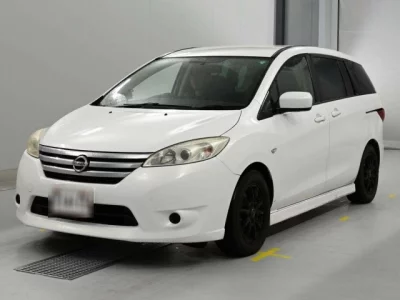 Nissan Lafesta