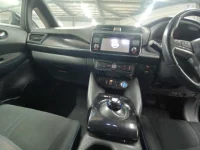 Nissan LEAF лот № 30614 оценка 4.5  с аукциона в Японии 8