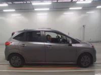 Nissan NOTE лот № 30741 оценка 3.5  с аукциона в Японии 2