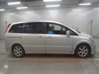 Nissan PRESAGE лот № 10318 оценка 3.5  с аукциона в Японии 2