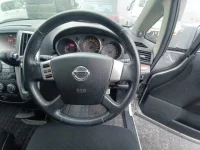 Nissan PRESAGE лот № 10318 оценка 3.5  с аукциона в Японии 6