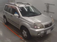 Nissan X-TRAIL лот № 30666 оценка 3  с аукциона в Японии 4