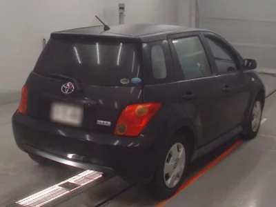 Toyota IST