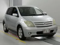 Toyota IST лот № 10485 оценка 3.5  с аукциона в Японии 4