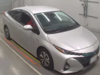 Toyota PRIUS PHV лот № 30920 оценка RA  с аукциона в Японии 4