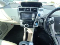 Toyota PRIUS ALPHA лот № 30891 оценка 3.5  с аукциона в Японии 8