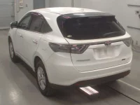 Toyota HARRIER лот № 30954 оценка 4  с аукциона в Японии 5