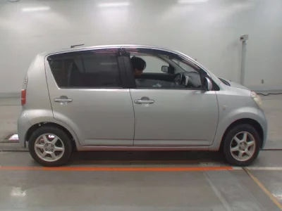 Toyota PASSO  с аукциона в Японии