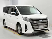 Toyota NOAH лот № 30857 оценка 3.5  с аукциона в Японии 4