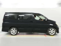 Nissan ELGRAND лот № 30849 оценка 4  с аукциона в Японии 2
