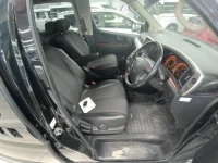 Nissan ELGRAND лот № 30849 оценка 4  с аукциона в Японии 7