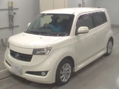 Toyota bB