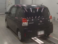 Toyota SPADE лот № 10464 оценка 3.5  с аукциона в Японии 5