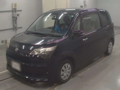 Toyota SPADE  с аукциона в Японии