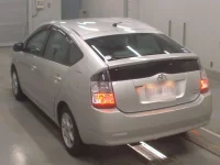 Toyota Prius лот № 10354 оценка 3.5  с аукциона в Японии 5