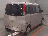 Nissan ROOX лот № 416 оценка 4  с аукциона в Японии 1