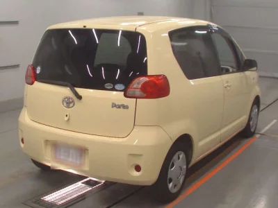 Toyota PORTE  с аукциона в Японии