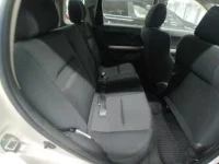 Toyota IST лот № 10303 оценка 3.5  с аукциона в Японии 9