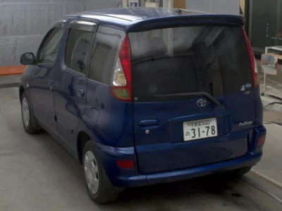 Toyota Funcargo